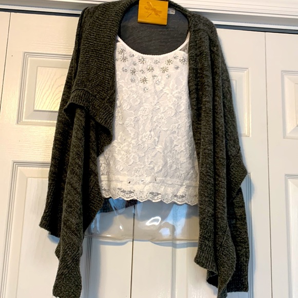 Vintage Abercrombie and Fitch Top - Picture 9 of 11